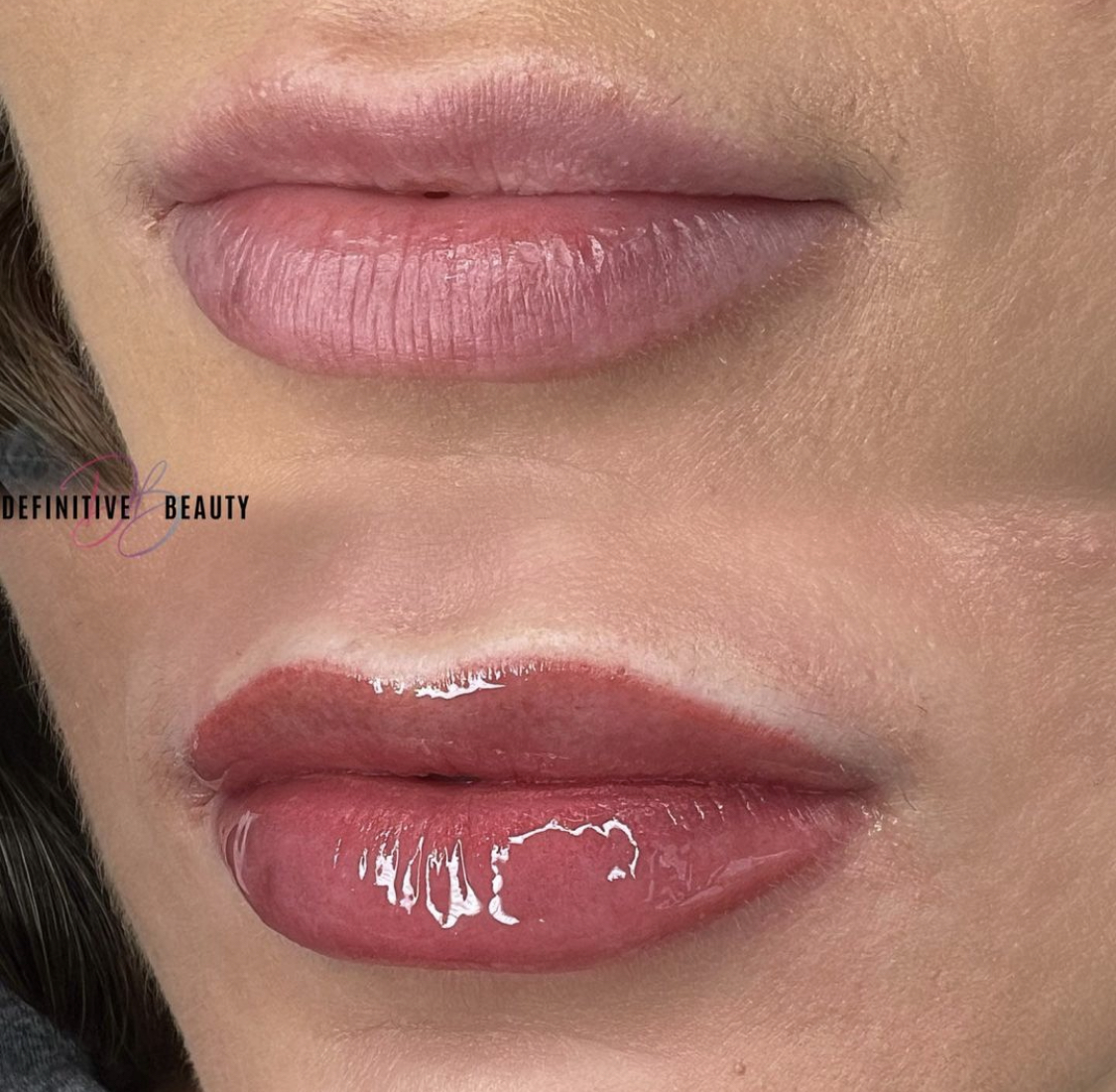 Before and after of a woman with full lips with lip blushing.